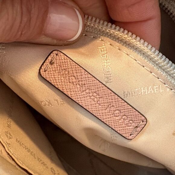 Michael Kors Crossbody Bag Purse Handbag Saffiano Leather Domed Chain-link Pink - Picture 14 of 16